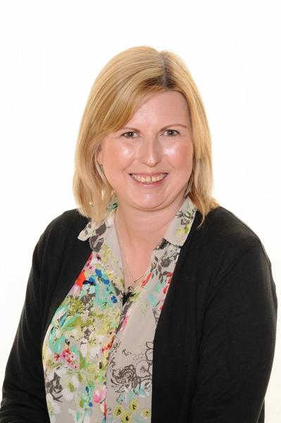 Alison H.jpg